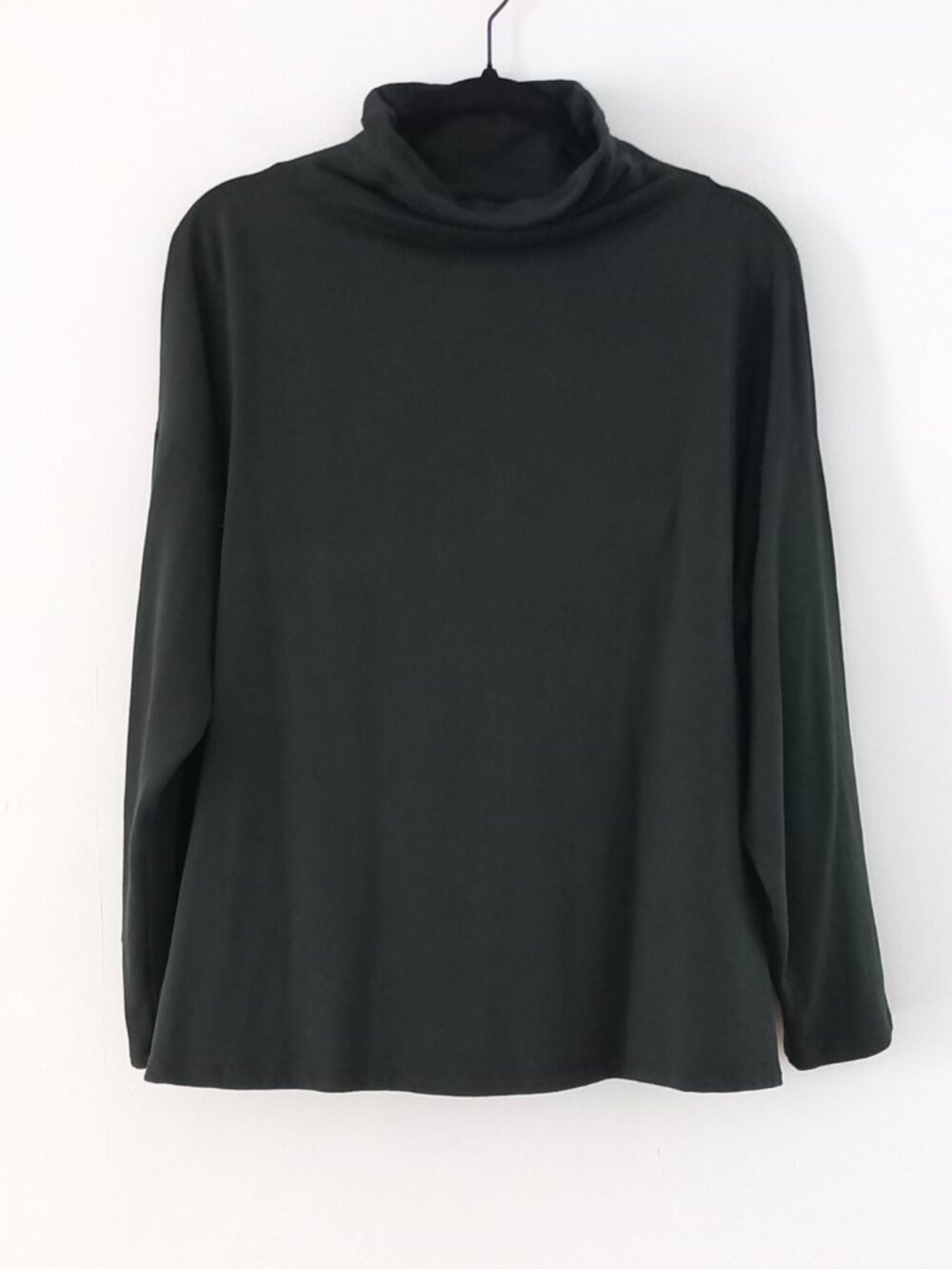 EILEEN FISHER dark green mock neck long sleeve top